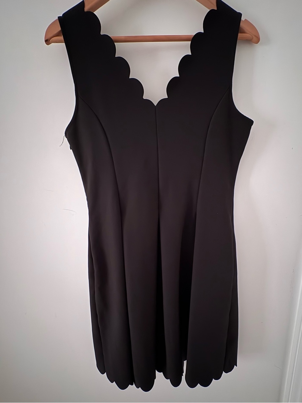 Banana Republic, Structured Classic Black Scalloped Edge Sleeveless Dress